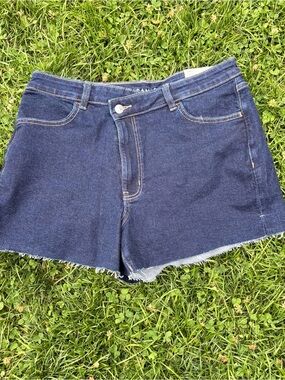 American Eagle Dark Blue Denim Women’s Shorts - Classic High-Rise Cut